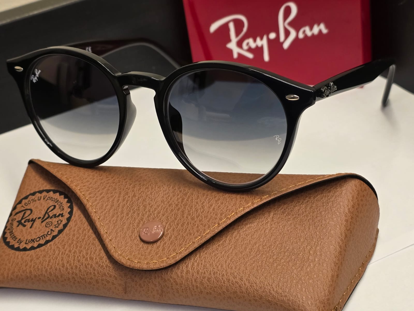 RAY BAN 100% UV